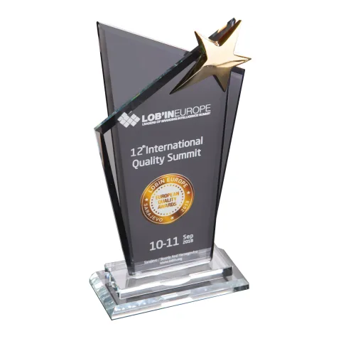 Karsı Kristal Plaket